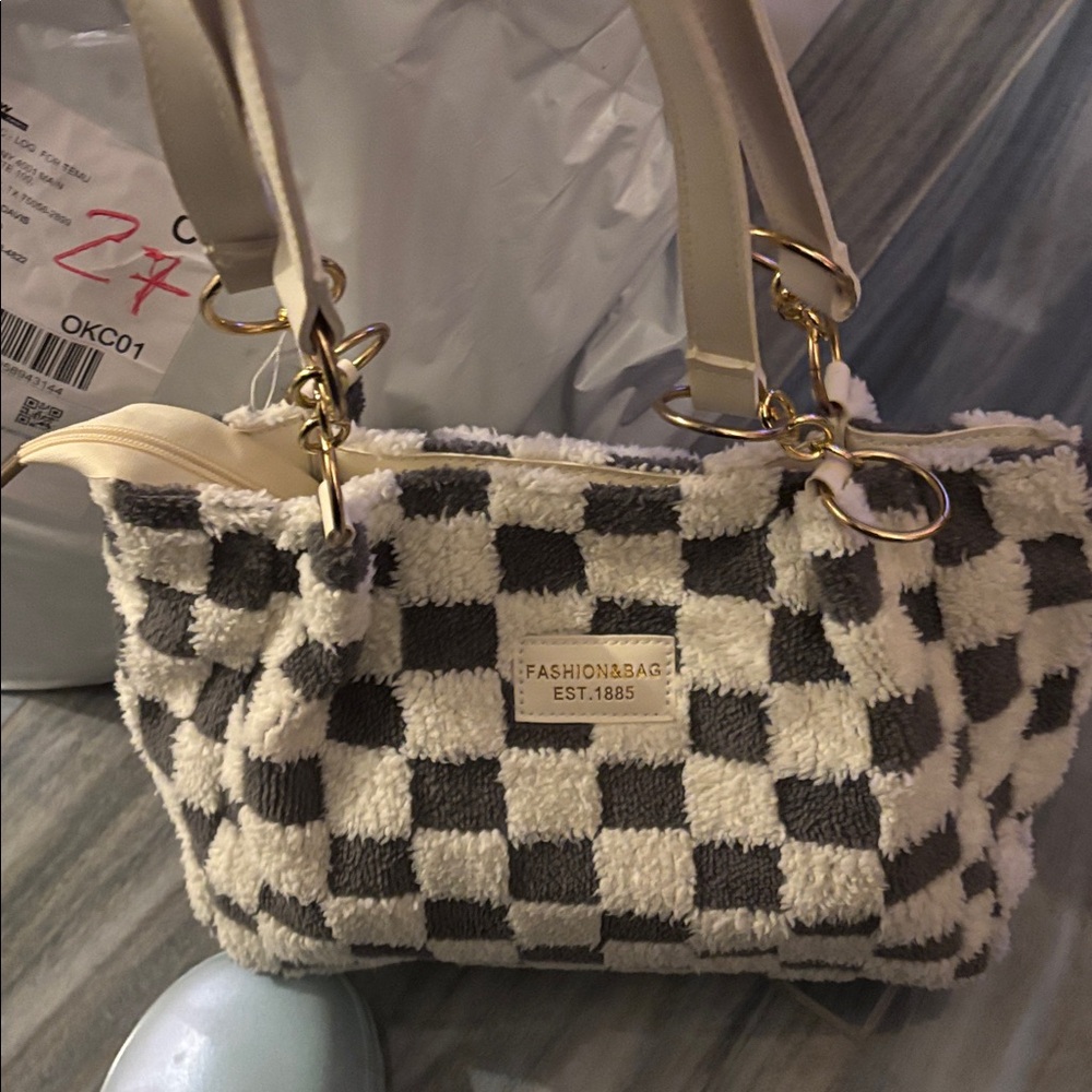 Cream and Gray Checkered Shoulder Bag